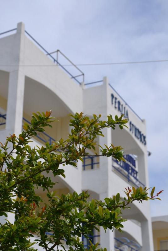Valente Perlia Rooms Poros Town Exterior foto